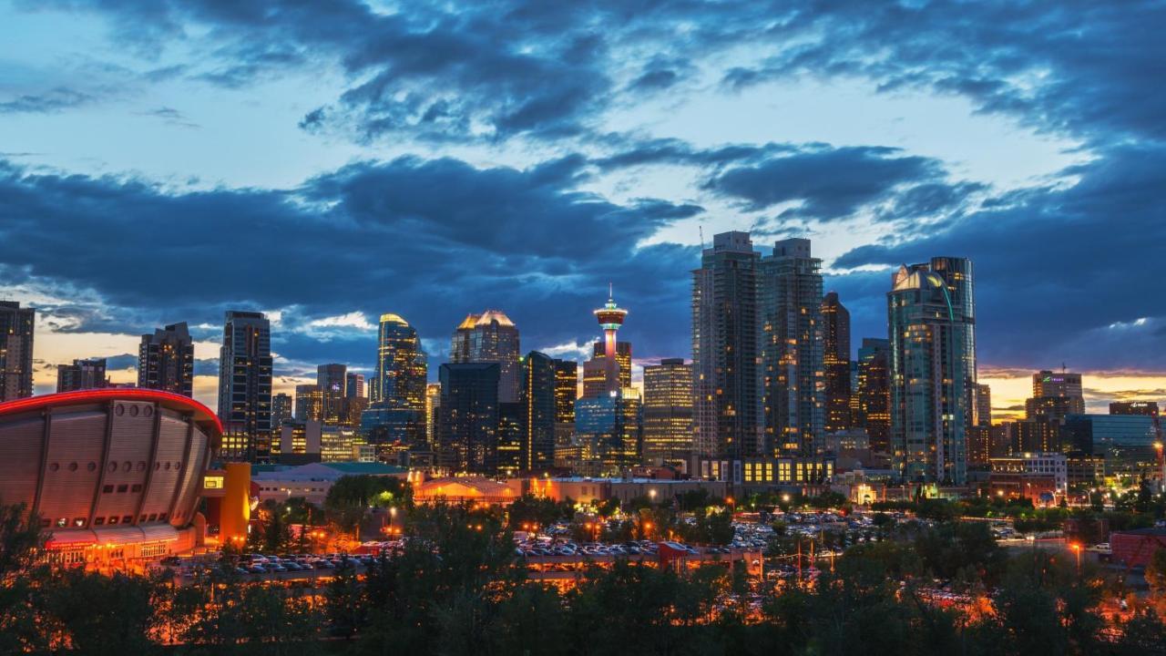 Amenida Residences, Calgary Bagian luar foto