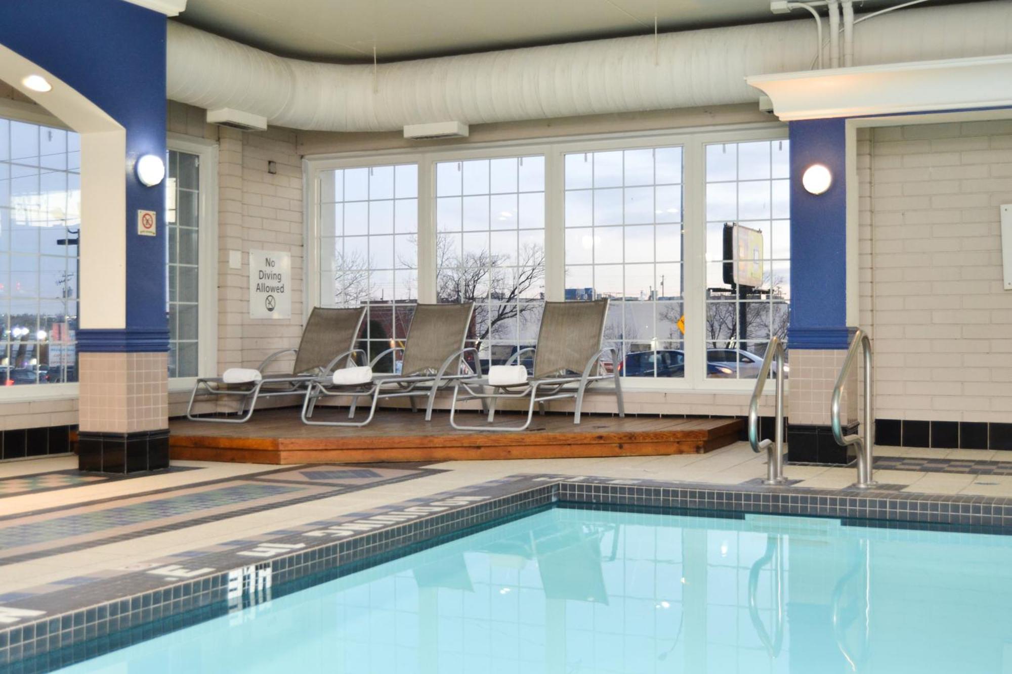 Amenida Residences, Calgary Bagian luar foto