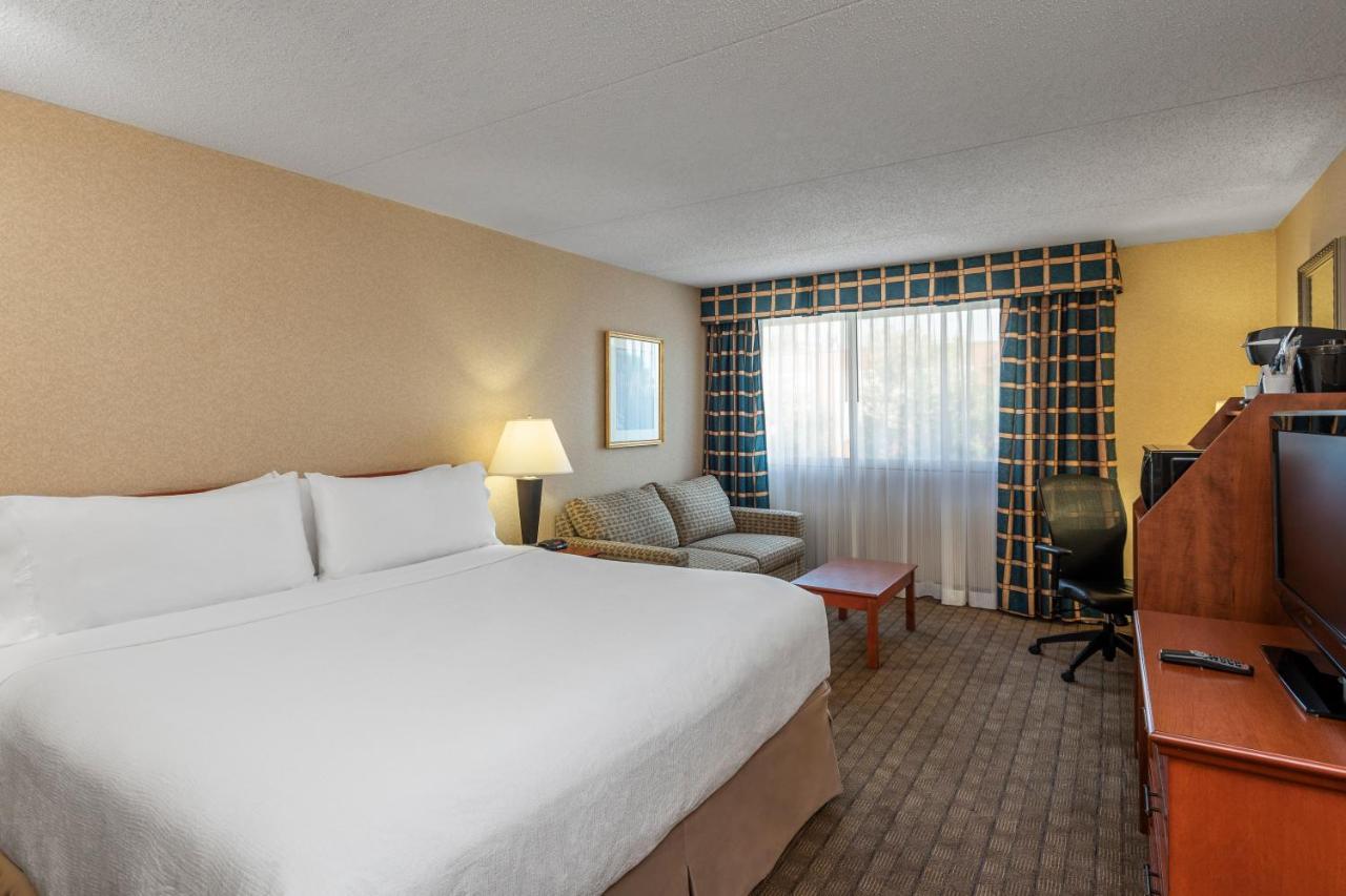 Amenida Residences, Calgary Bagian luar foto